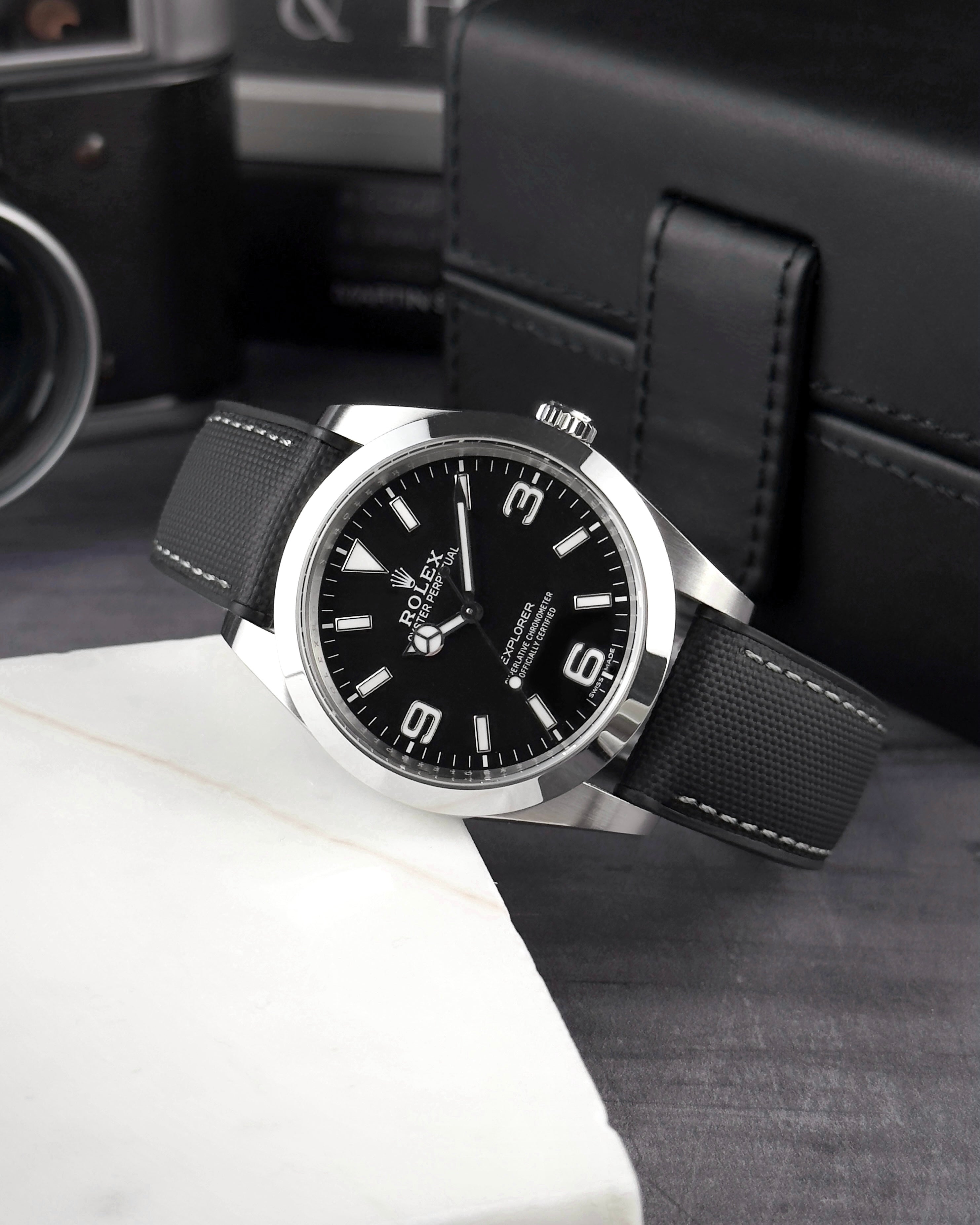 HYBRID•FKM Premium Sailcloth Rubber Watch Strap-Black With Grey Stitching