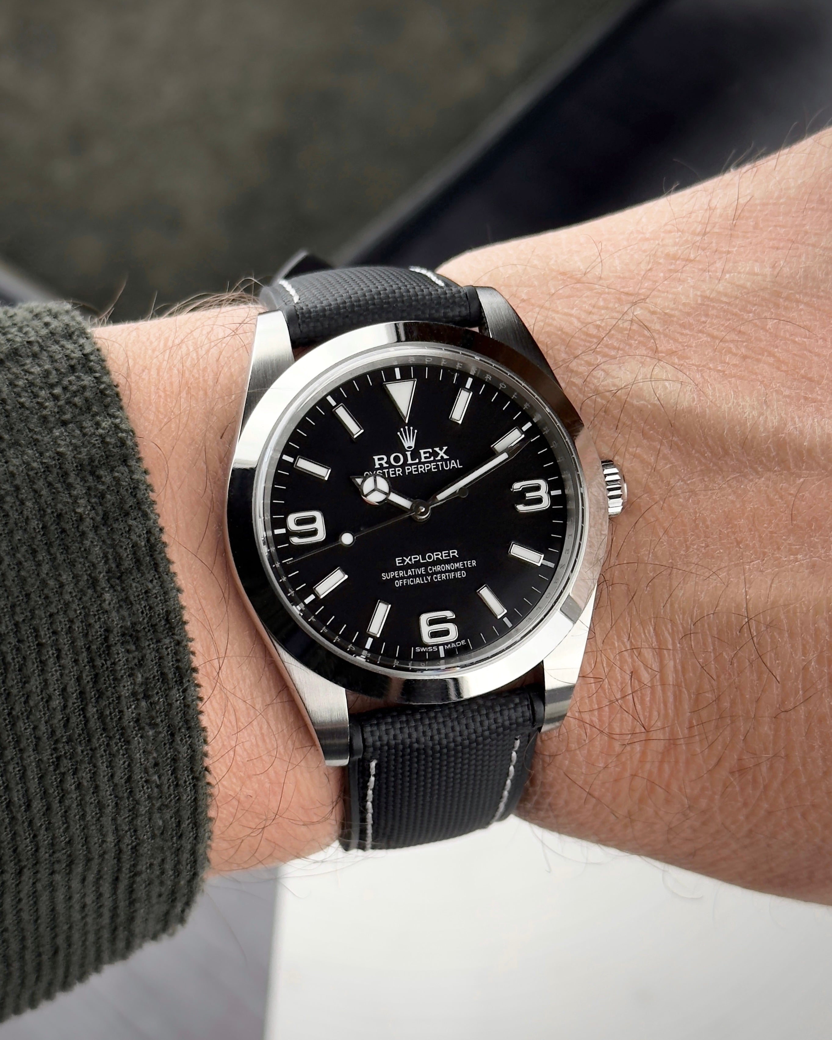 HYBRID•FKM Premium Sailcloth Rubber Watch Strap-Black With Grey Stitching