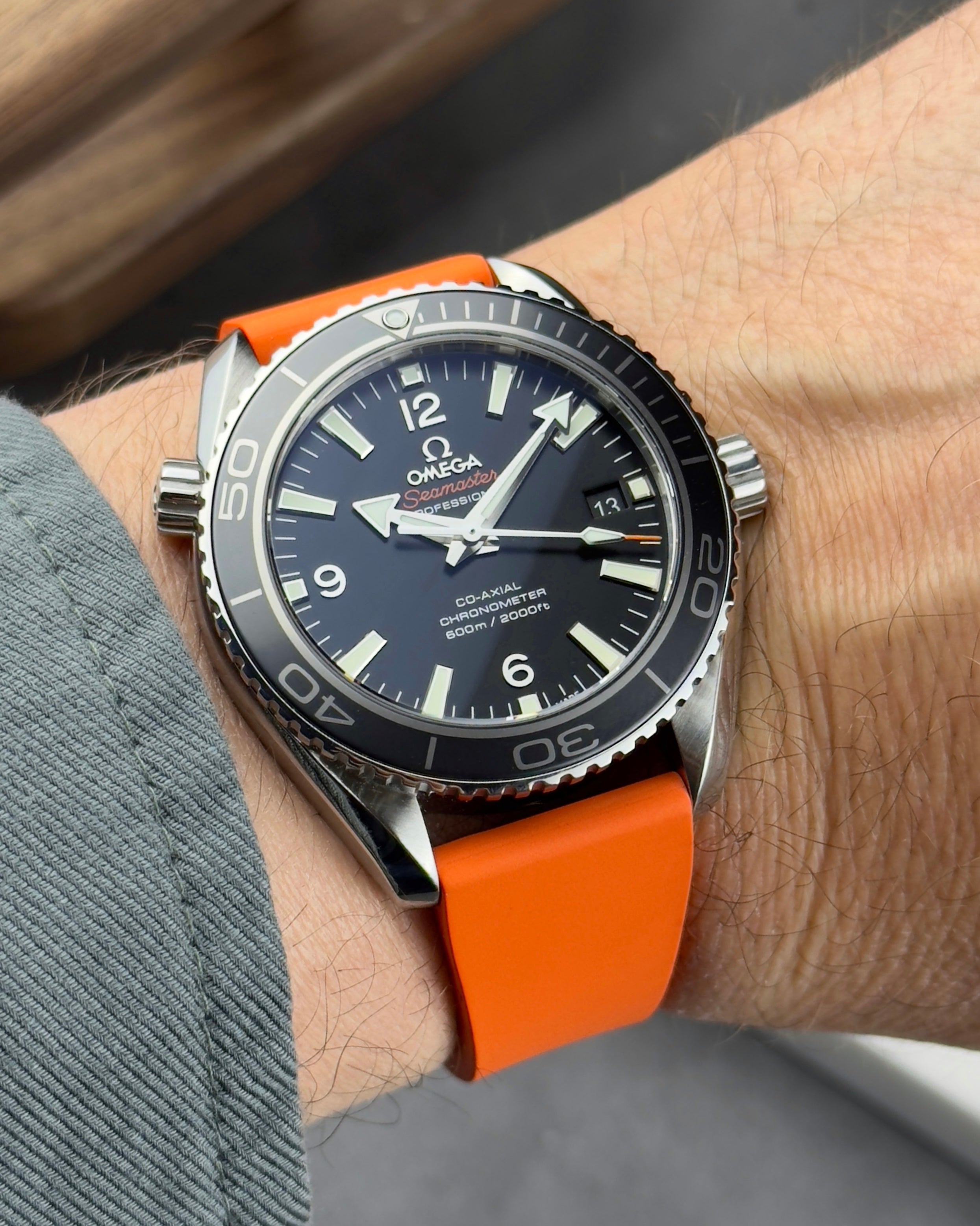 CTS | CUT-TO-SIZE FKM RUBBER WATCH STRAP ORANGE